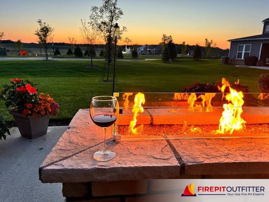 What is Fire Pit Media: Lava Rocks, Logs & Fire Glass