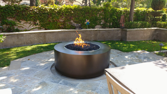 Unity Round Steel Gas Fire Pit 18" High (3 sizes)