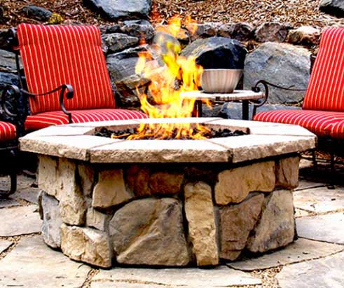 Outdoor fire table deals propane